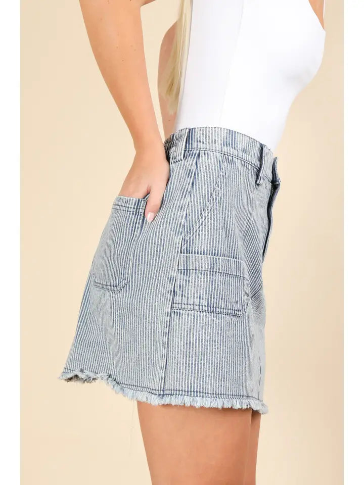 The Lightweight Denim Skirt